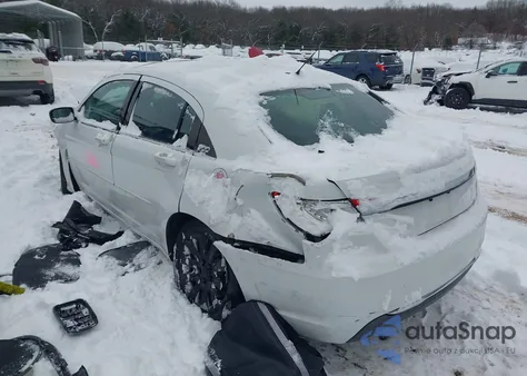 2014 Chrysler 200 Lx from USA, damaged, VIN 1C3CCBABXEN238128